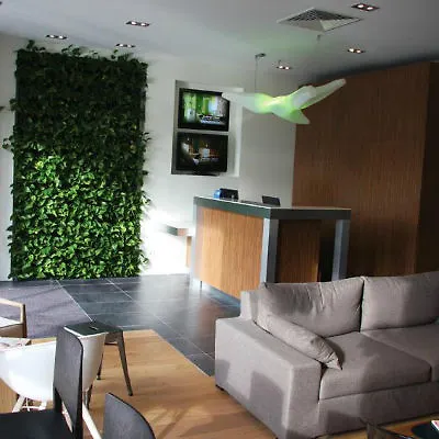 Mercure Paris Gare Du Nord 4*,